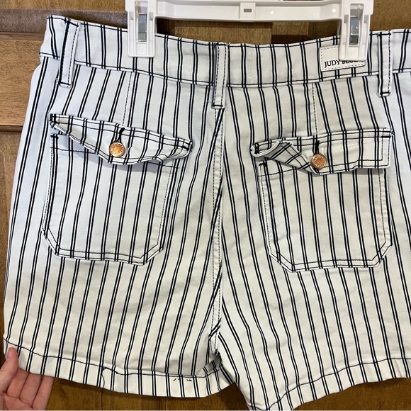 Judy Blue Jean Shorts Button Front Size XL - Picture 6 of 7
